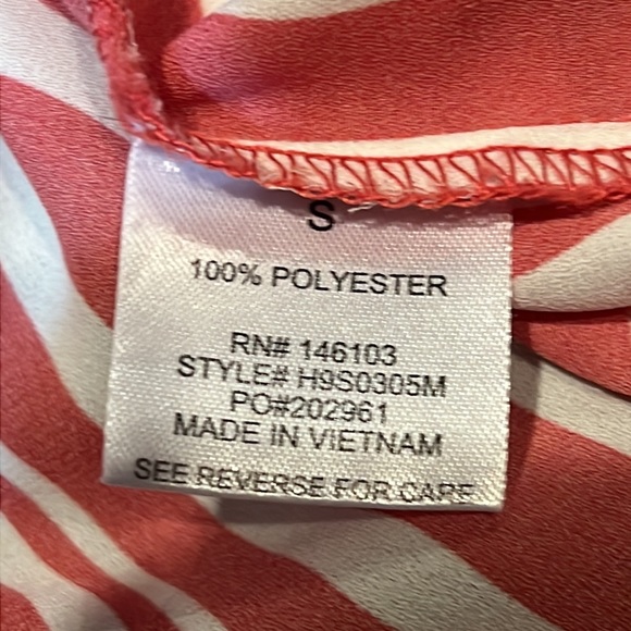 Juniors Button Down Top Small - Picture 4 of 7